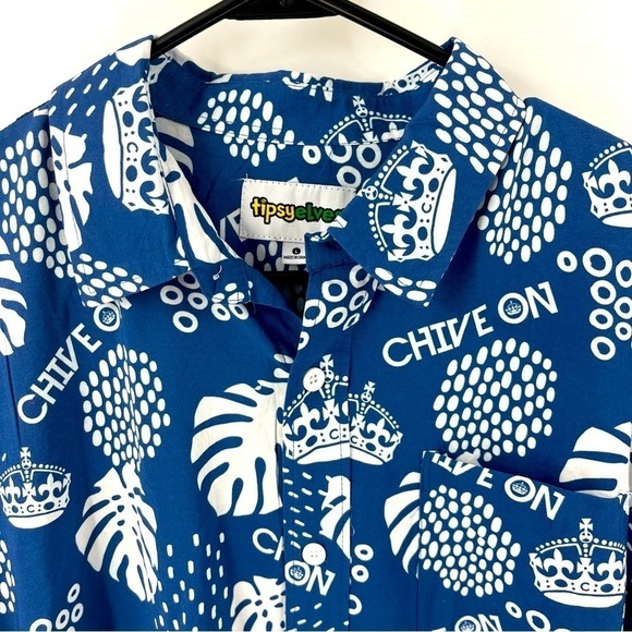 Tipsy Elves  ShortSleeve button down shirt - Picture 2 of 7